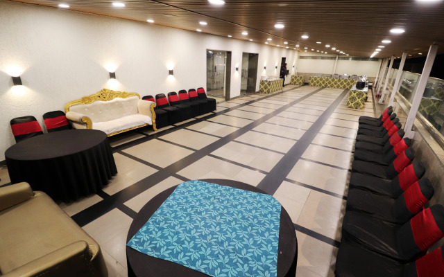 Hotel Rajhans Regent