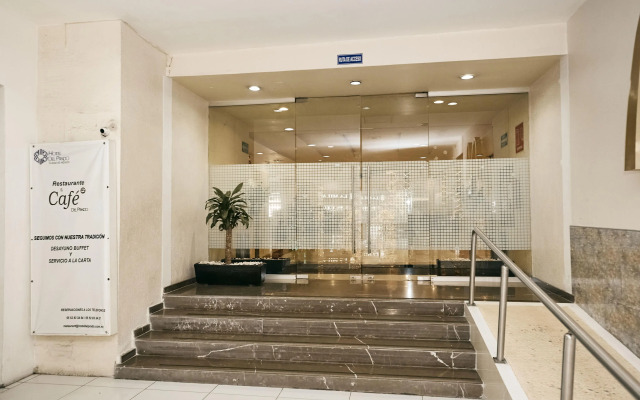 Hotel Del Prado