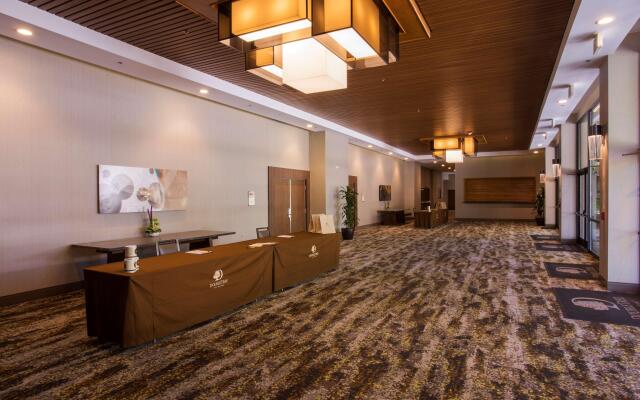 DoubleTree by Hilton Fresno Convention Center