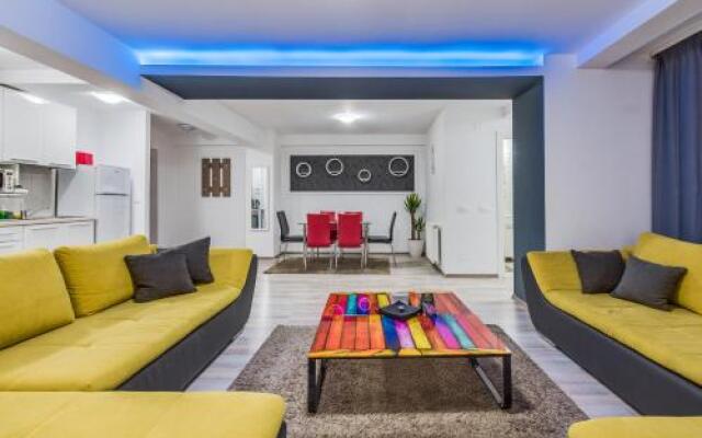 City Center Suite With Terrace