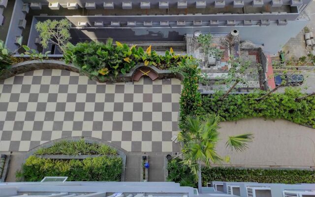 Cozy Studio At Vida View Makassar Apartment