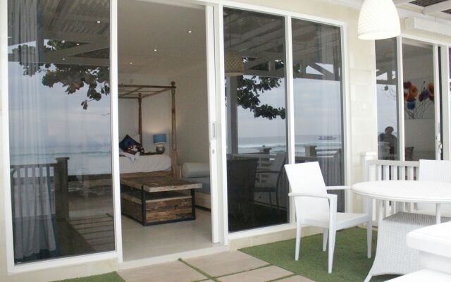 Meno Mojo Beach Resort