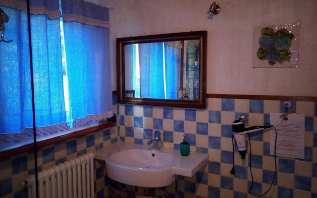 B&B Cadrecca Tra Terra Luna e Mare