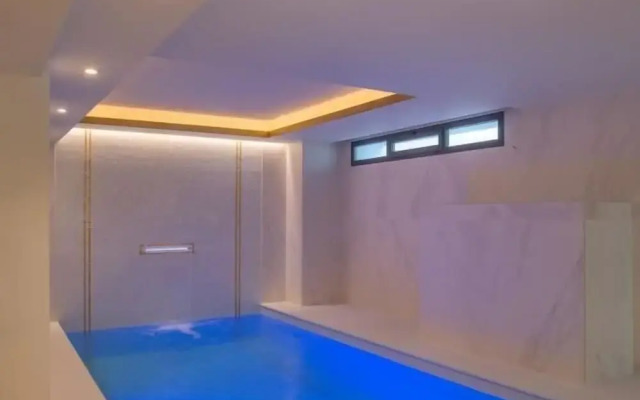 Sunrise Villa Marbella by Lodgerstrip
