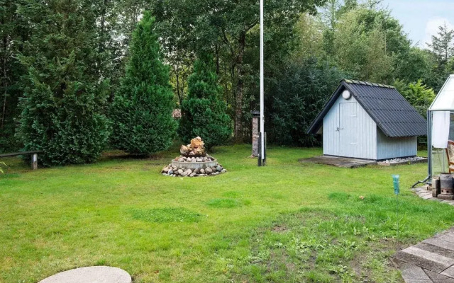 Spacious Holiday Home in Ansager near Lake