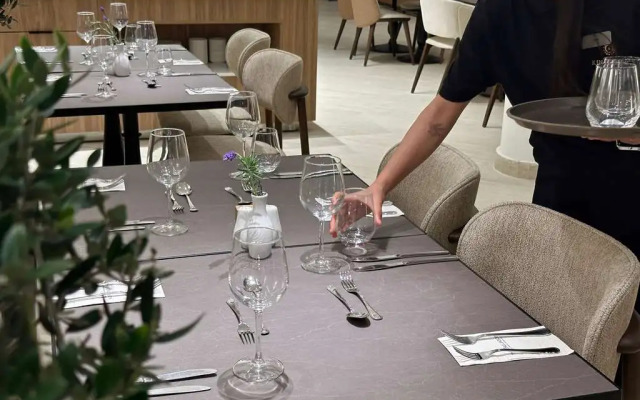 King Jason Paphos - Designed for Adults By Louis Hotels