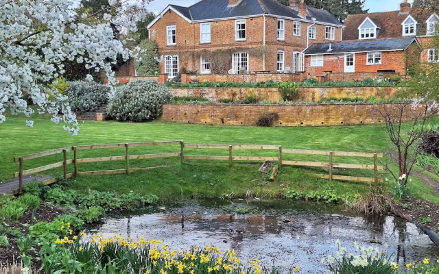 Rookwood Farmhouse