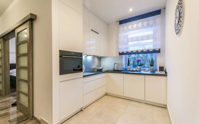 City Lights Apartments - Bosacka