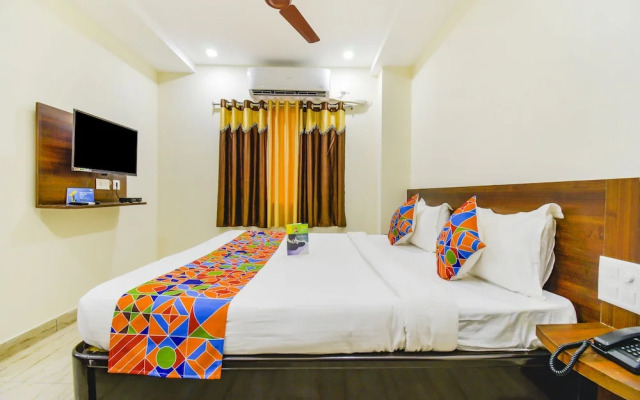 Fabhotel Lotus Grand