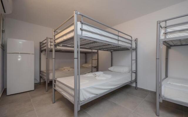Naxos Hostel