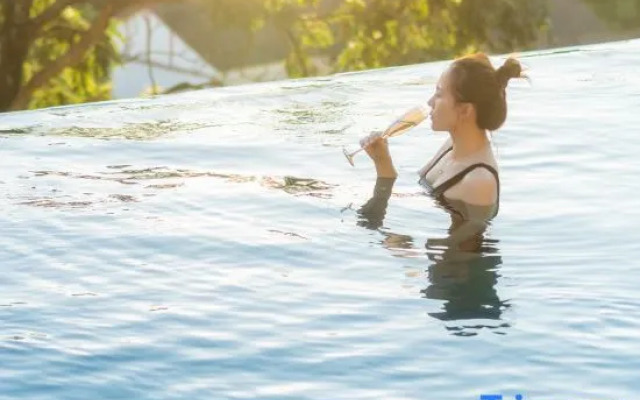 Xingyi Wanfeng Linyue Qili Mountain and Homestay