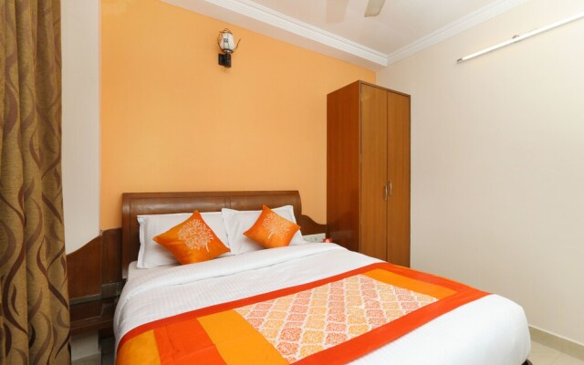 OYO 15963 City Manor
