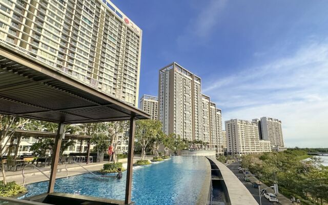 Midtown by Saigon