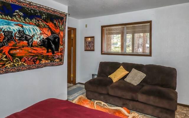 Serrano Cabin-1823 by Big Bear Vacations