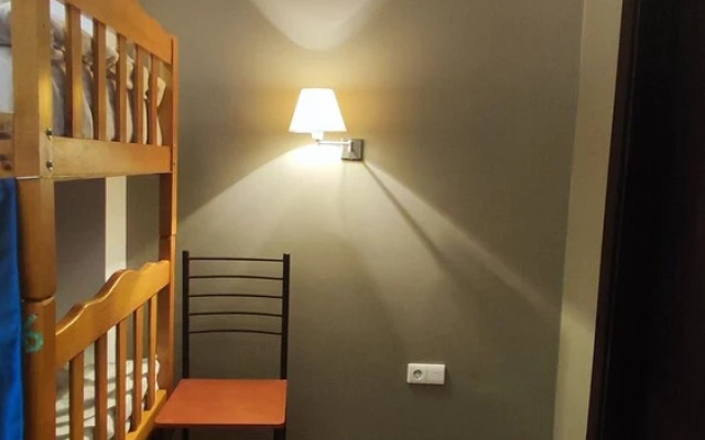 Hostel Simple