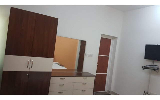 Danat Mazoon Hotel Apartments