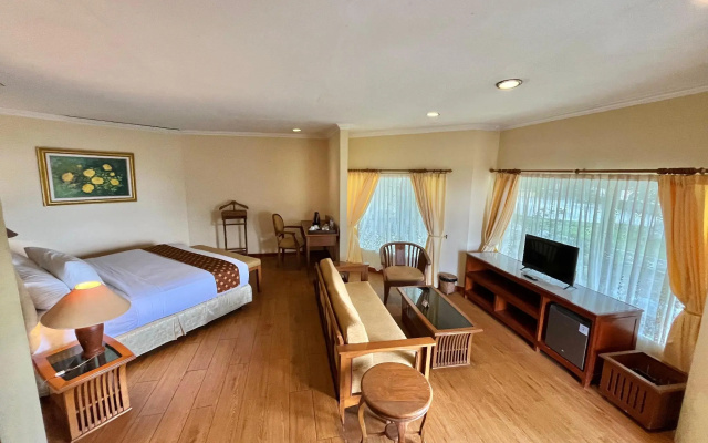 Parai Beach Resort & Spa – Guest Rooms – Sungailiat