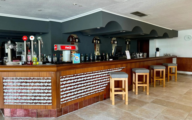 Hotel Cabot Cala Ferrera