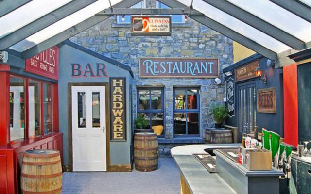 Shannon Springs Hotel