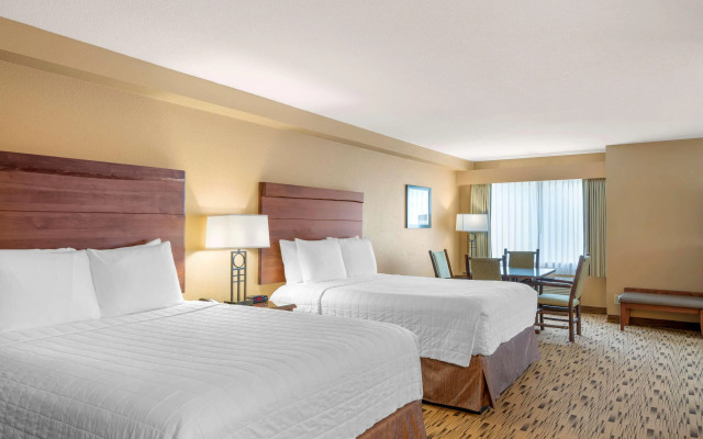 Best Western Plus Columbia River Inn