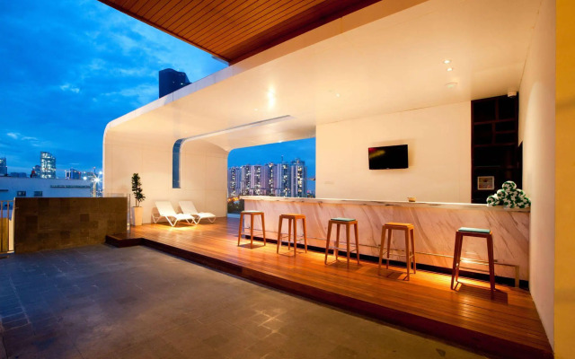 JS Luwansa Hotel and Convention Center