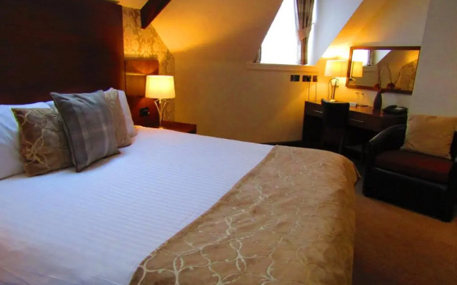 Duke Of Edinburgh Hotel