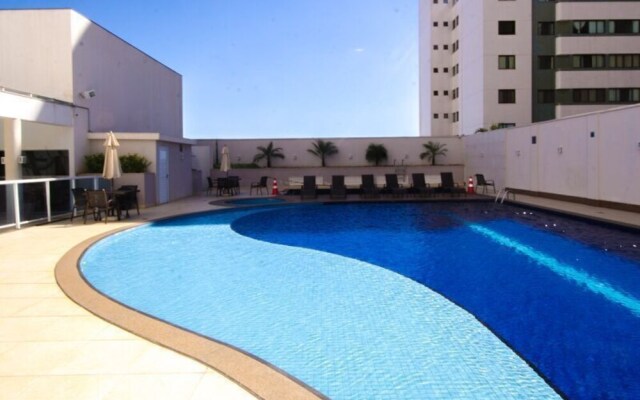 AV110 Completo e perto do metro