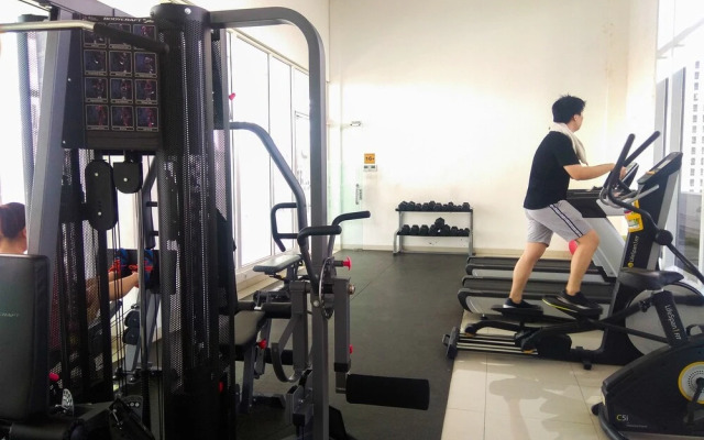 Spacious 2BR Springhill Terrace Apartment