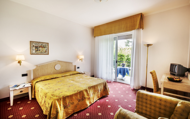 Hotel Lido La Perla Nera