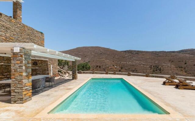 Petra House Kea 12776742