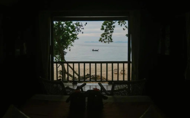 Joy Bungalow