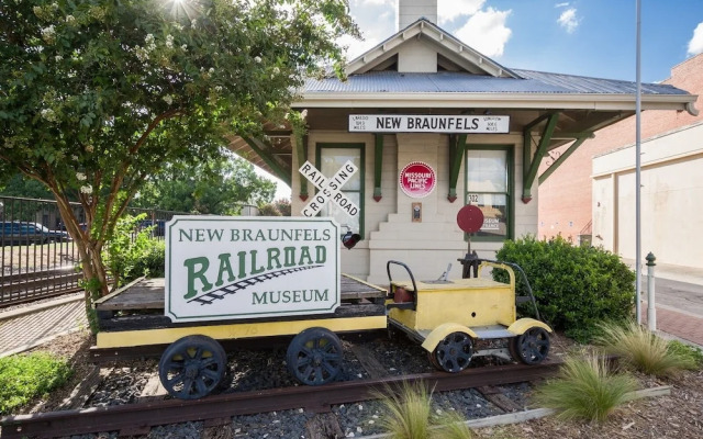 Ww D101 2 Bedroom Condo