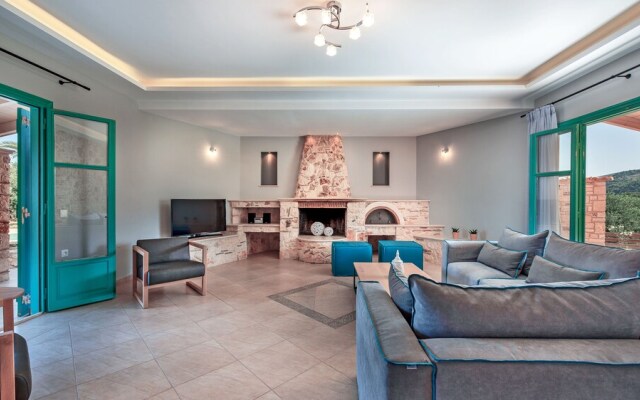 Amari Villa