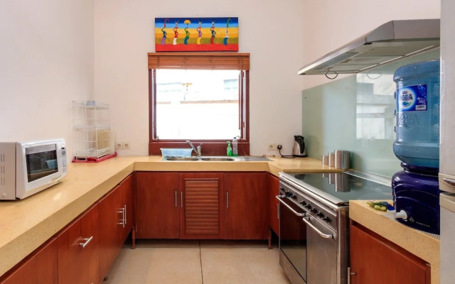 Villa Pantai by Villa Finder