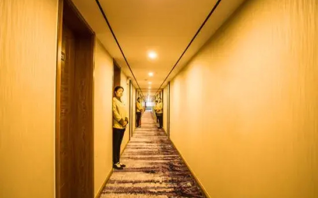 Karamay Jinde Hotel (Education Bureau No.6 Middle School)