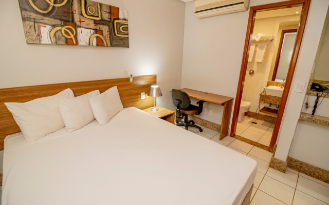 Sun Square Suites Hotel