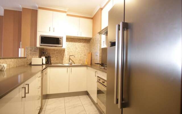 Master Room With Bays View Near Darling Harbour