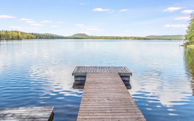 Peukaloinen b1 Kuusamo