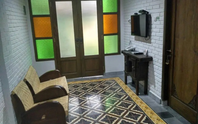 Satu Kayen Guest House