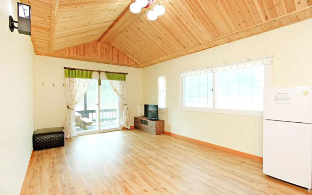 Gangneung Sokumkang Yeomok Pension