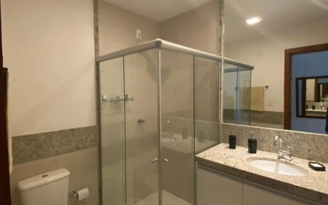 Apartamento 2 suítes em condomínio de luxo no centro