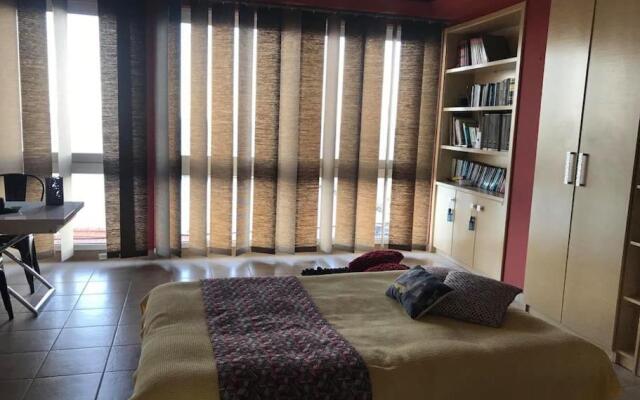 Cathryn Luxury Apartment -3-