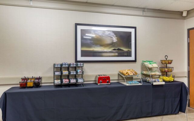 Best Western Plus Oak Harbor Hotel & Conference Center