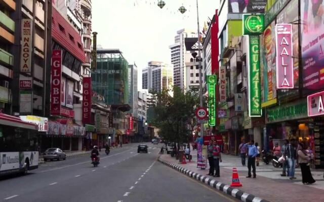 T Hotel Jalan Tar