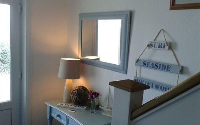 The Cove Guest House