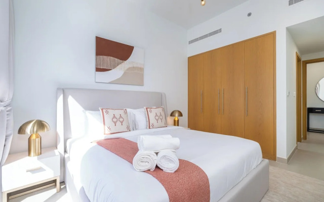 Mystic - Bellevue Tower 1