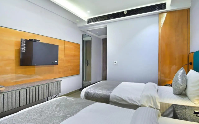 Hotel Uptown - By La Exito Hotels
