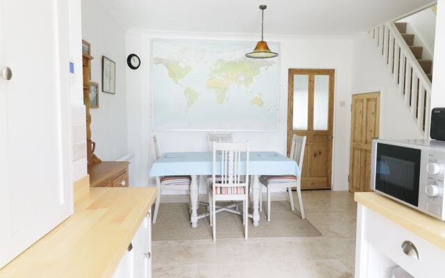 3 Overlands, Settle