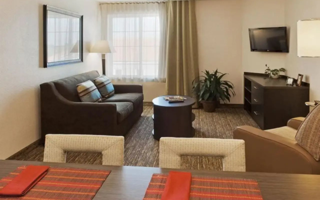 MainStay Suites Southfield-Detroit