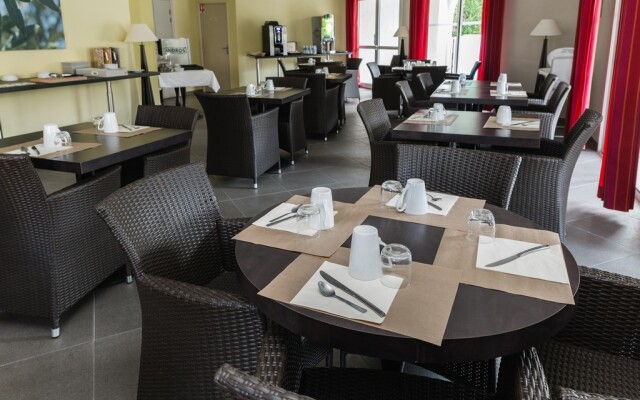 Appart'Hotel Garden & City Rousset